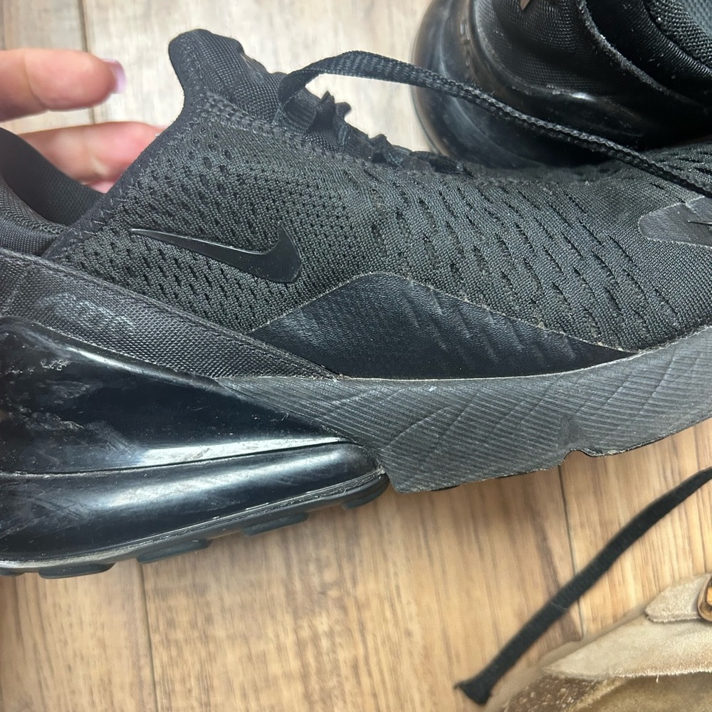 Nike Men's Black Athletic Sneakers